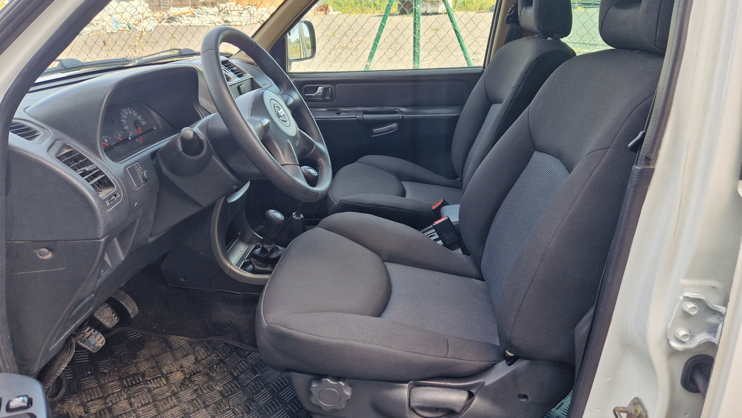 Nissan Terrano II