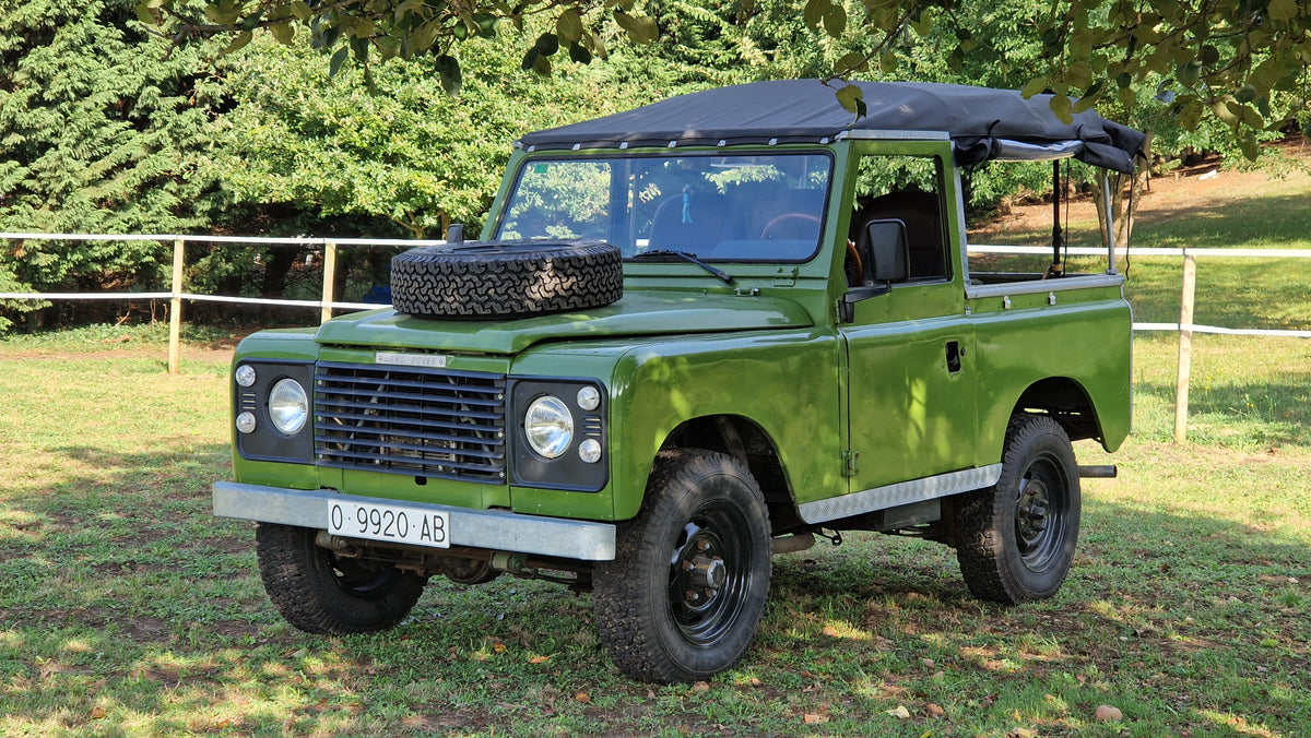 Land Rover Santana
