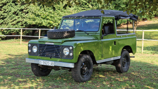 Land Rover Santana