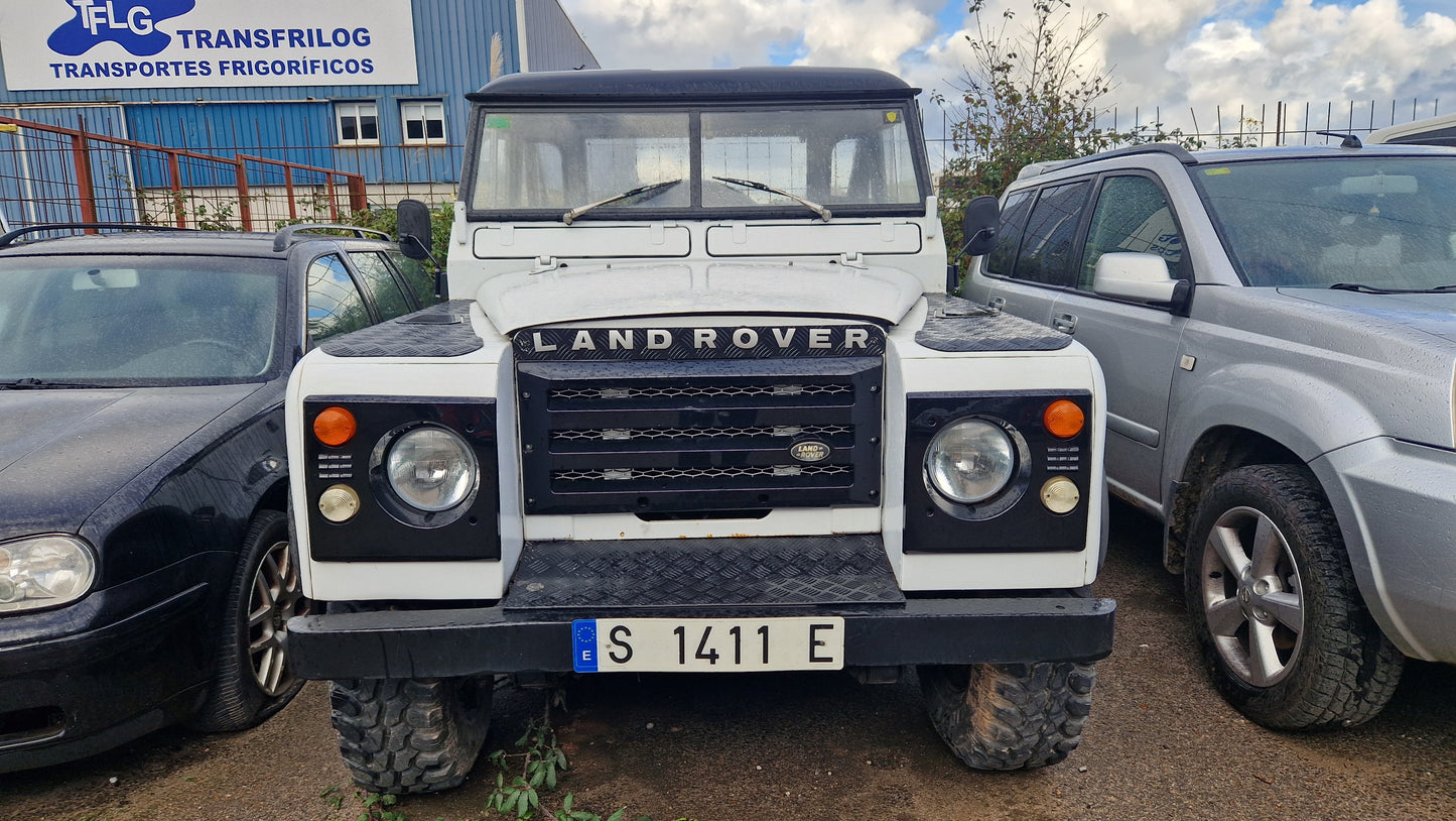 Land Rover Santana