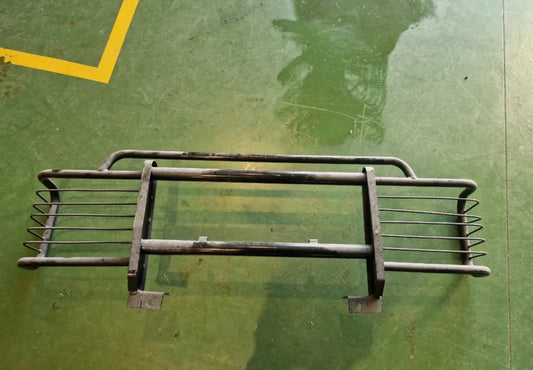 Defensa delantera de land rover defender