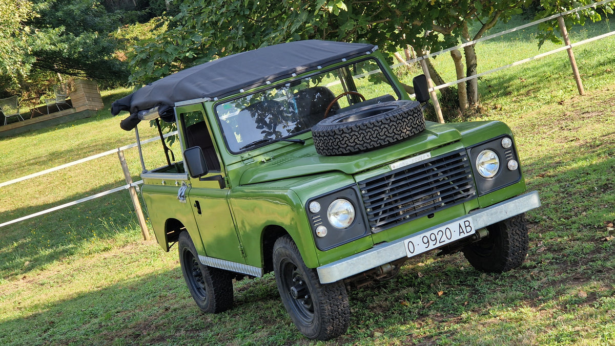 Land Rover Santana