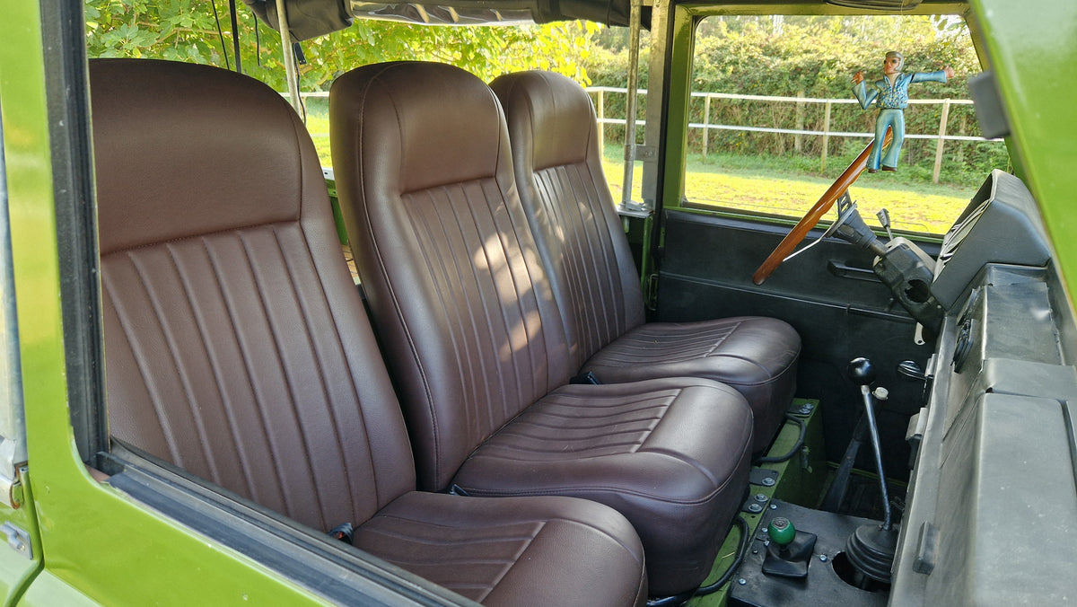 Land Rover Santana