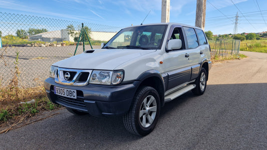 Nissan Terrano II