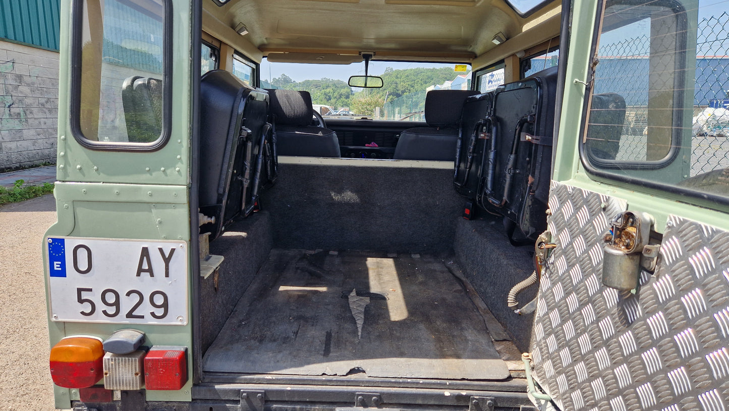 Land Rover Santana
