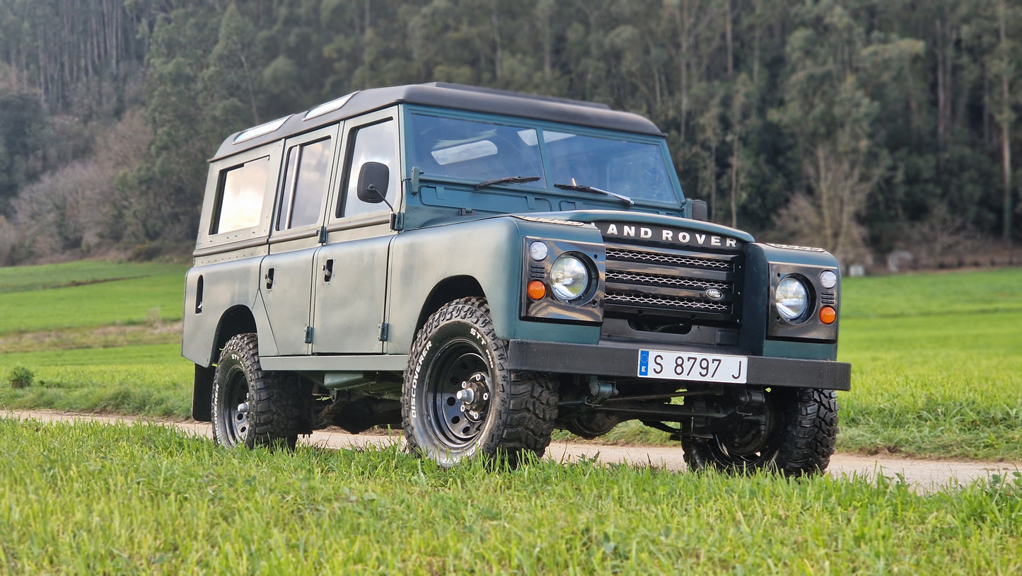 Land Rover 109