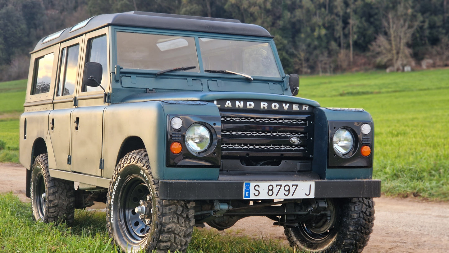 Land Rover 109